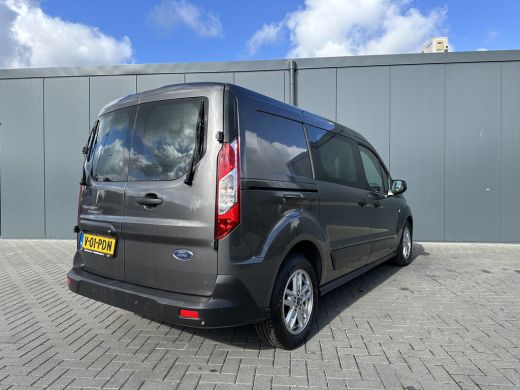 Ford Transit Connect 1.5 EcoBlue 100 PK / L2H1 / UNIEK !! 5.324 KM !! / 3 ZITS / CAMERA / AIRCO / NAVI / STOELVERWARMING ActivLease financial lease