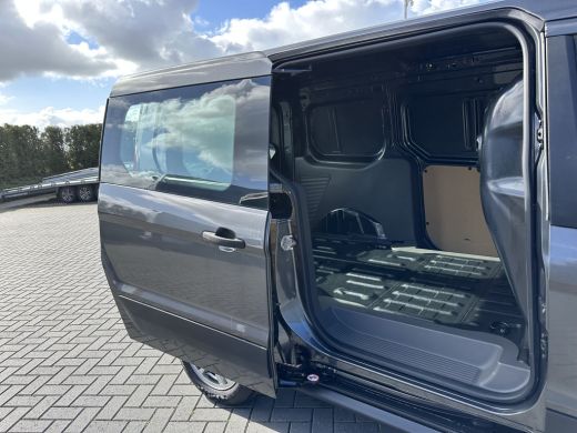 Ford Transit Connect 1.5 EcoBlue 100 PK / L2H1 / UNIEK !! 5.324 KM !! / 3 ZITS / CAMERA / AIRCO / NAVI / STOELVERWARMING ActivLease financial lease