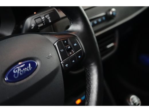 Ford Transit Courier 1.5 EcoBlue Limited | Achteruitrijcamera | Lichtmetalen velgen 10-spaaks 16" | Parkeersensor achter ActivLease financial lease