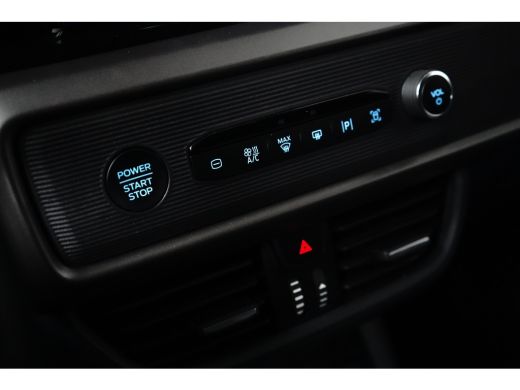 Ford Transit Courier 1.5 EcoBlue Limited | Achteruitrijcamera | Lichtmetalen velgen 10-spaaks 16" | Parkeersensor achter ActivLease financial lease