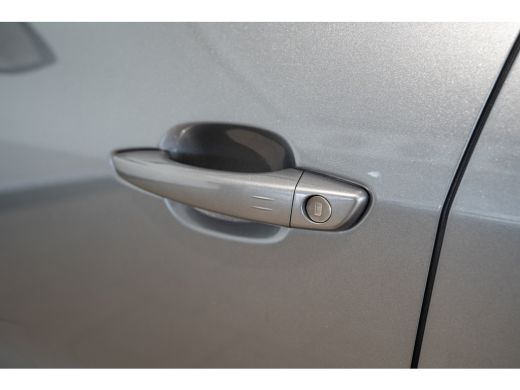 Jeep Avenger 1.2 e-Hybrid Summit | 8 Jaar Garantie | Winter Pack | Infotainment Pack | Camera | Navigatie | El... ActivLease financial lease