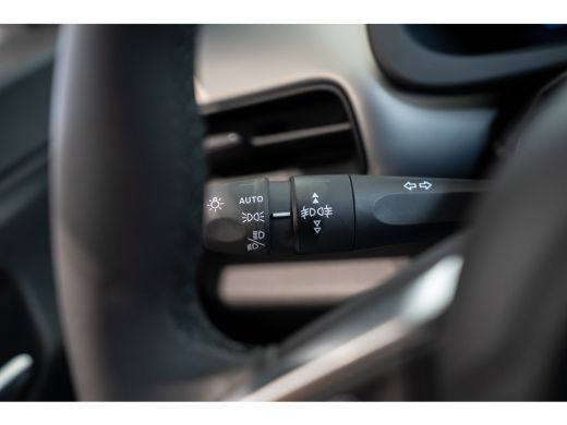 Jeep Avenger 1.2 e-Hybrid Summit | 8 Jaar Garantie | Winter Pack | Infotainment Pack | Camera | Navigatie | El... ActivLease financial lease