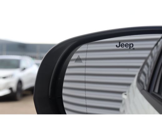 Jeep Compass 4XE 240PK PLUG-IN HYBRID ELECTRIC UPLAND AUTOMAAT / NAVI / LEDER / CLIMA / FULL-LED / CAMERA / 18... ActivLease financial lease