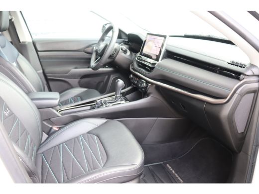 Jeep Compass 4XE 240PK PLUG-IN HYBRID ELECTRIC UPLAND AUTOMAAT / NAVI / LEDER / CLIMA / FULL-LED / CAMERA / 18... ActivLease financial lease