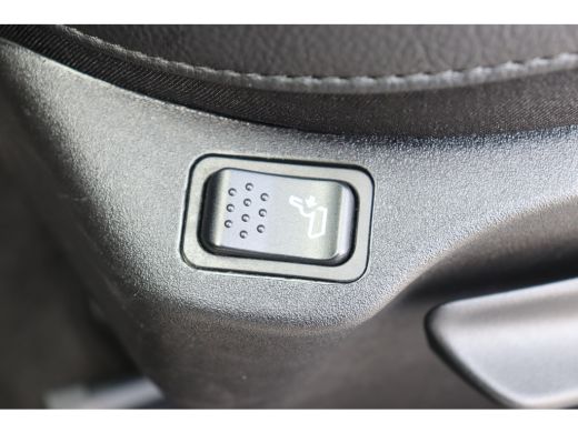 Jeep Compass 4XE 240PK PLUG-IN HYBRID ELECTRIC UPLAND AUTOMAAT / NAVI / LEDER / CLIMA / FULL-LED / CAMERA / 18... ActivLease financial lease