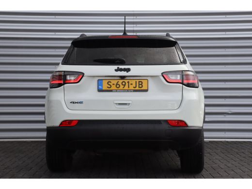 Jeep Compass 4XE 240PK PLUG-IN HYBRID ELECTRIC UPLAND AUTOMAAT / NAVI / LEDER / CLIMA / FULL-LED / CAMERA / 18... ActivLease financial lease