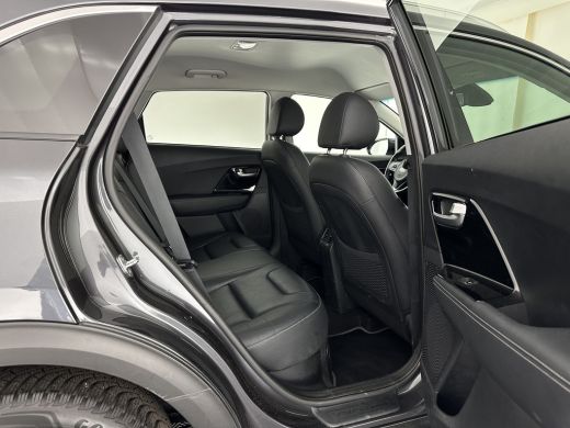 Kia Niro 1.6 GDi Hybrid Dynamic Plus Line (INCL-BTW) Aut. *LEATHER | FULL-LED | ADAPTIVE-CRUISE | BLINDSPO... ActivLease financial lease