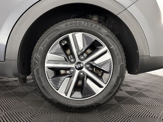 Kia Niro 1.6 GDi Hybrid Dynamic Plus Line (INCL-BTW) Aut. *LEATHER | FULL-LED | ADAPTIVE-CRUISE | BLINDSPO... ActivLease financial lease