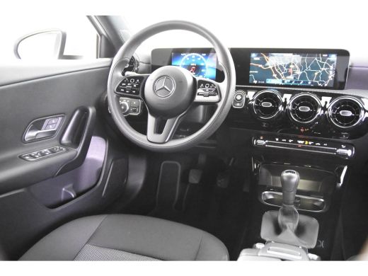 Mercedes-Benz A-Klasse 160 *1ste Eigenaar*Navigatie*Parkassist*Carplay* ActivLease financial lease