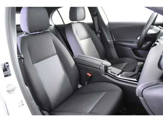 Mercedes-Benz A-Klasse 160 *1ste Eigenaar*Navigatie*Parkassist*Carplay* ActivLease financial lease