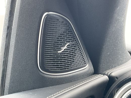 Mercedes-Benz C-Klasse Estate 180 AMG Line Pano Burmester Memory HUD Trekhaak Leer Verw+Ventilatie BOMVOL! ActivLease financial lease