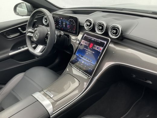 Mercedes-Benz C-Klasse Estate 180 AMG Line Pano Burmester Memory HUD Trekhaak Leer Verw+Ventilatie BOMVOL! ActivLease financial lease