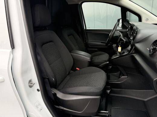 Mercedes-Benz Citan 108 CDI / L1H1 / 1e EIG. / AIRCO / CRUISE / LED / 6-BAK / LMV ActivLease financial lease