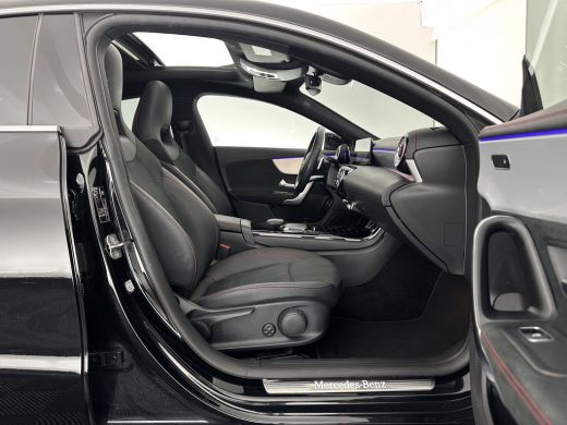 Mercedes-Benz CLA 250 e AMG Line (Plug-In) (INCL-BTW) Aut. *PANO | LEATHER-MICORFIBRE | WIDESCREEN-COCKPIT | FULL-L... ActivLease financial lease