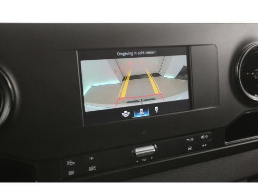 Mercedes-Benz Sprinter 214 CDI L2H2 | Aut. | Airco | Adap. Cruise | Camera | 3 Zits | Carplay | Trekhaak ActivLease financial lease