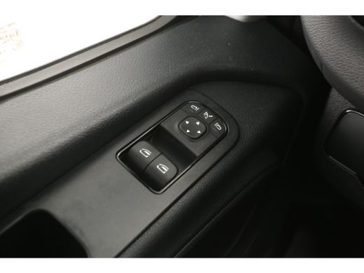 Mercedes-Benz Sprinter 214 CDI L2H2 | Aut. | Airco | Adap. Cruise | Camera | 3 Zits | Carplay | Trekhaak ActivLease financial lease