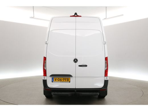 Mercedes-Benz Sprinter 214 CDI L2H2 | Aut. | Airco | Adap. Cruise | Camera | 3 Zits | Carplay | Trekhaak ActivLease financial lease