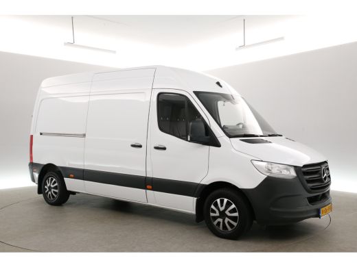 Mercedes-Benz Sprinter 214 CDI L2H2 | Aut. | Airco | Adap. Cruise | Camera | 3 Zits | Carplay | Trekhaak ActivLease financial lease