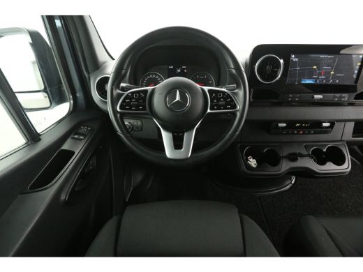 Mercedes-Benz Sprinter 2.2 CDI L2H2 | Aut. | Airco | Adap. Cruise | Camera | 3 Zits | Carplay | Trekhaak ActivLease financial lease