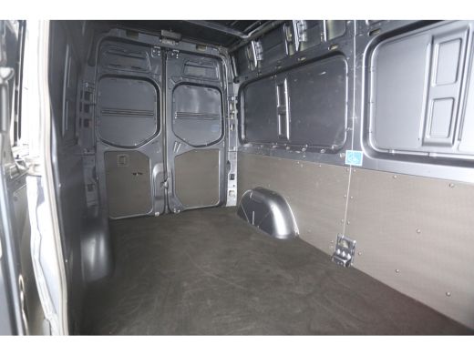 Mercedes-Benz Sprinter 2.2 CDI L2H2 | Aut. | Airco | Adap. Cruise | Camera | 3 Zits | Carplay | Trekhaak ActivLease financial lease