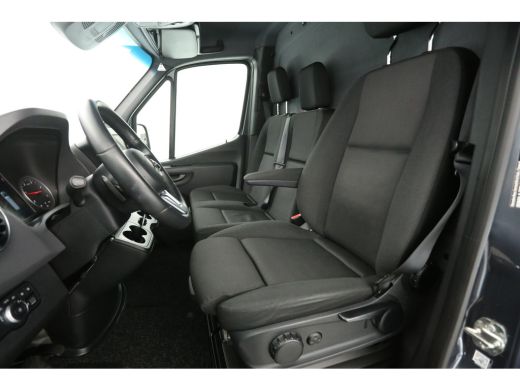 Mercedes-Benz Sprinter 2.2 CDI L2H2 | Aut. | Airco | Adap. Cruise | Camera | 3 Zits | Carplay | Trekhaak ActivLease financial lease