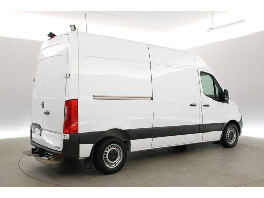 Mercedes-Benz Sprinter 314 2.2 CDI L2H2 | Airco | Camera | Cruise | Carplay | Navigatie | Trekhaak ActivLease financial lease