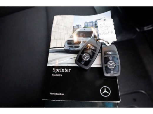 Mercedes-Benz Sprinter 316 CDI 163pk L2H2 7G Automaat 4x4 ZG1 D.C. LED/360&deg; Camera/Navi 06-2021 ActivLease financial lease