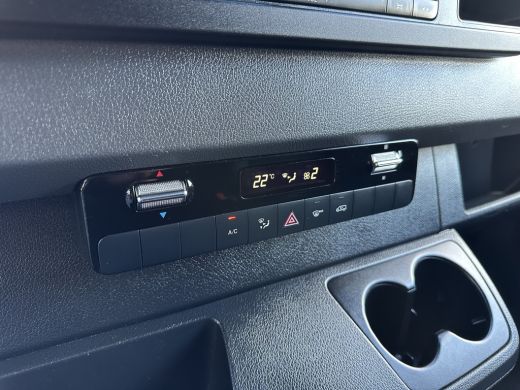 Mercedes-Benz Sprinter 317 CDI 170 PK 9G-TRONIC / L3H3 / ZEER NETJES !! / 1e EIG. / CAMERA / CRUISE / NAVI / AIRCO ActivLease financial lease