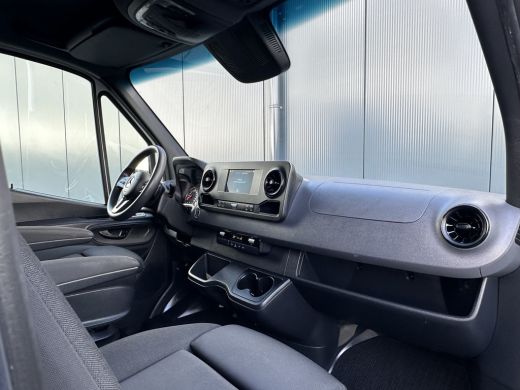 Mercedes-Benz Sprinter 317 CDI 170 PK 9G-TRONIC / L3H3 / ZEER NETJES !! / 1e EIG. / CAMERA / CRUISE / NAVI / AIRCO ActivLease financial lease