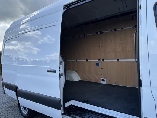 Mercedes-Benz Sprinter 317 CDI 170 PK 9G-TRONIC / L3H3 / ZEER NETJES !! / 1e EIG. / CAMERA / CRUISE / NAVI / AIRCO ActivLease financial lease