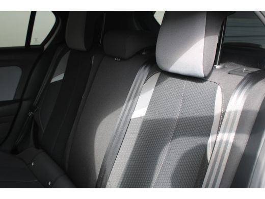 Opel Astra 1.2 Business Edition | Camera | Navigatie | Stoel- & stuurverwarming | AGR bestuurderstoel | LED ... ActivLease financial lease