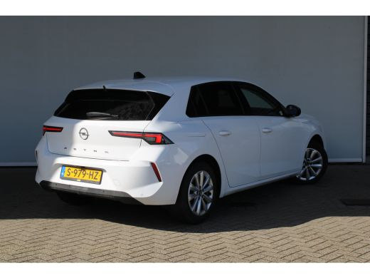Opel Astra 1.2 Business Edition | Camera | Navigatie | Stoel- & stuurverwarming | AGR bestuurderstoel | LED ... ActivLease financial lease