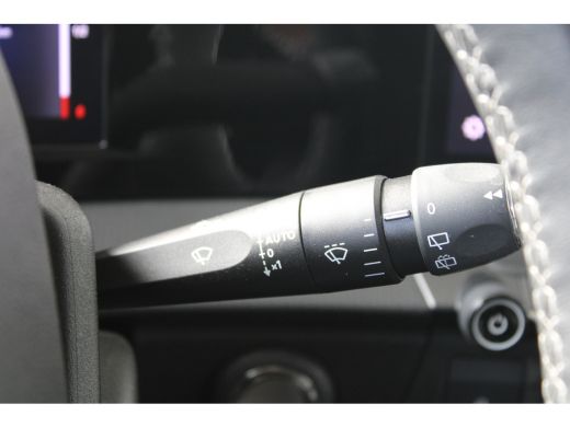 Opel Astra 1.2 Business Edition | Camera | Navigatie | Stoel- & stuurverwarming | AGR bestuurderstoel | LED ... ActivLease financial lease