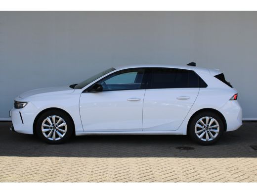 Opel Astra 1.2 Business Edition | Camera | Navigatie | Stoel- & stuurverwarming | AGR bestuurderstoel | LED ... ActivLease financial lease