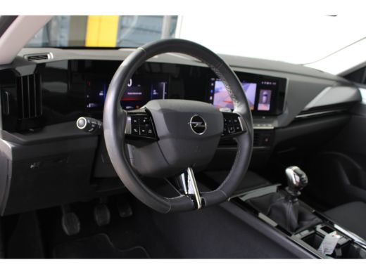 Opel Astra 1.2 Business Edition | Camera | Navigatie | Stoel- & stuurverwarming | AGR bestuurderstoel | LED ... ActivLease financial lease