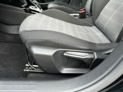 Opel Corsa 1.2 100 PK Edition Automaat | PARKEERSENSOREN| APPLE CARPLAY/ANDROID AUTO| CRUISE CONTROL| LED| DAB| ActivLease financial lease