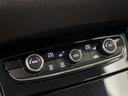 Opel Grandland X 1.6 Turbo Hybrid Elegance 229Pk Automaat (APPLE CARPLAY, GROOT NAVI, 360 CAMERA, KEYLESS, TREKHAA... ActivLease financial lease