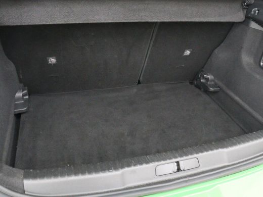 Opel Mokka-e Ultimate 50 kWh | SOH 90% | 3 Fase | Stoelverwarming | Leder/Alcantara | Warmtepomp | Adaptive cr... ActivLease financial lease