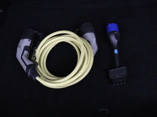 Opel Mokka-e Ultimate 50 kWh | SOH 90% | 3 Fase | Stoelverwarming | Leder/Alcantara | Warmtepomp | Adaptive cr... ActivLease financial lease