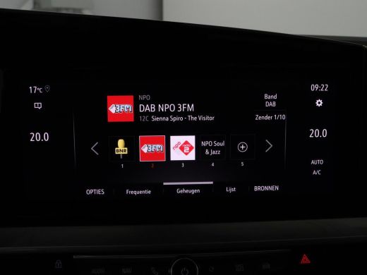 Opel Mokka-e Ultimate 50 kWh | SOH 90% | 3 Fase | Stoelverwarming | Leder/Alcantara | Warmtepomp | Adaptive cr... ActivLease financial lease