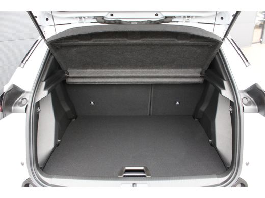 Peugeot 2008 Allure 1.2 Hybrid 145 e-DSC6 Automaat | Navigatie | Camera | Adaptieve Cruise control | ActivLease financial lease