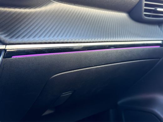 Peugeot 208 1.2 Hybrid 145 e-DCS6 GT Camera voor + Achter | Full LED | Full map navigatie | Keyless | Parkeer... ActivLease financial lease