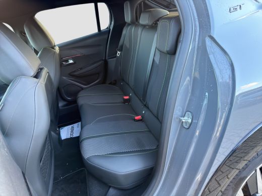 Peugeot 208 1.2 Hybrid 145 e-DCS6 GT Camera voor + Achter | Full LED | Full map navigatie | Keyless | Parkeer... ActivLease financial lease