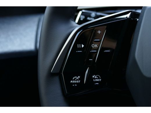 Peugeot 3008 195PK PLUG-IN HYBRID ALLURE AUTOMAAT NAVI / LED / CLIMA / PDC / CAMERA / STOELVERWARMING / KEYLES... ActivLease financial lease