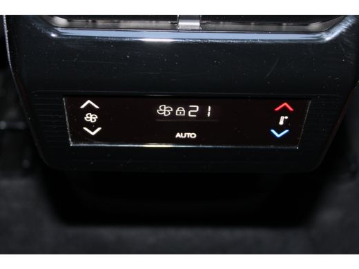 Peugeot 5008 1.2 Hybrid 136 Allure | Automaat | Navigatie | Camera | Panorama/schuifdak | Origineel NL gelever... ActivLease financial lease