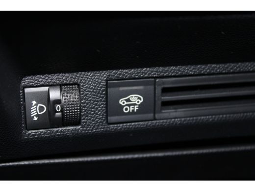 Peugeot 5008 1.2 Hybrid 136 Allure | Automaat | Navigatie | Camera | Panorama/schuifdak | Origineel NL gelever... ActivLease financial lease