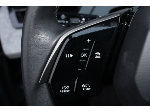 Peugeot 5008 1.2 Hybrid 136 Allure | Automaat | Navigatie | Camera | Panorama/schuifdak | Origineel NL gelever... ActivLease financial lease