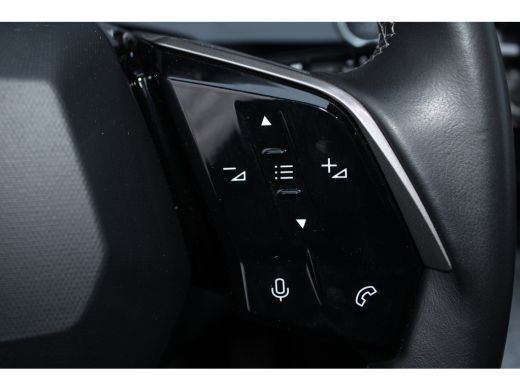 Peugeot 5008 1.2 Hybrid 136 Allure | Automaat | Navigatie | Camera | Panorama/schuifdak | Origineel NL gelever... ActivLease financial lease