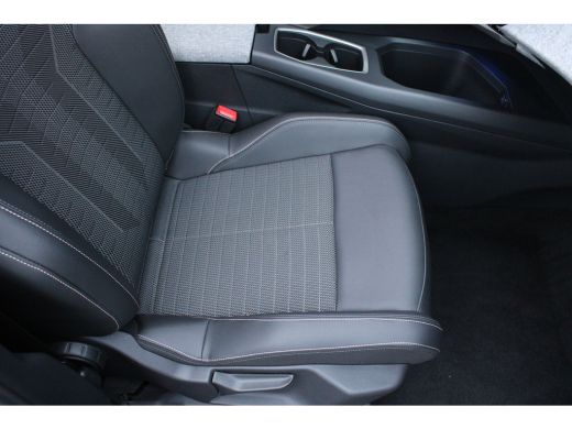 Peugeot 5008 1.2 Hybrid 136 Allure | Automaat | Navigatie | Camera | Panorama/schuifdak | Origineel NL gelever... ActivLease financial lease