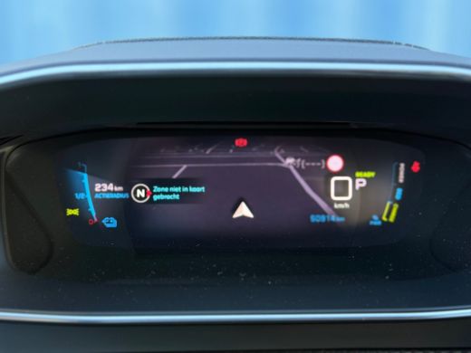 Peugeot e-2008 EV GT Pack 50 kWh Alcantara bekleding | Adeptieve cruise control | Led verlichting interieur | St... ActivLease financial lease